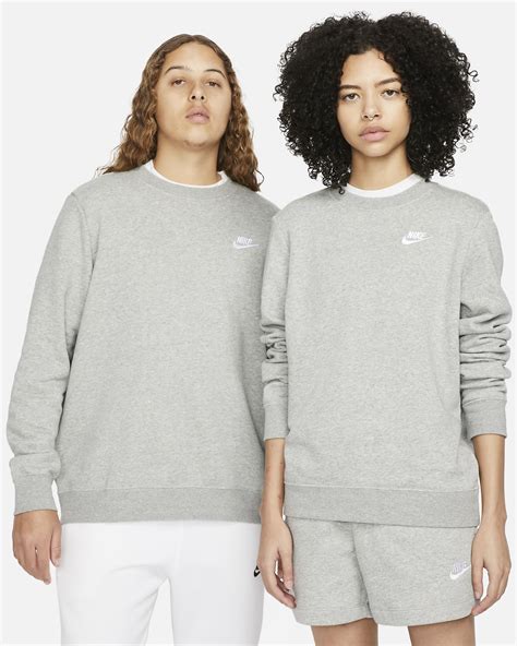 nike club schwarzes fleece-sweatshirt mit rundhalsausschnitt|Nike Sportswear Club extragroßes Fleece.